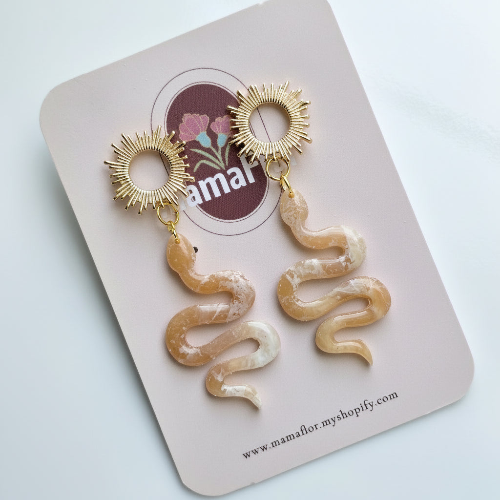 Serpiente Dangle Earrings in Beige Marbling