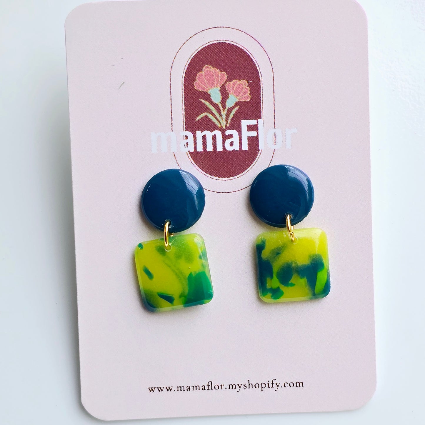 Cordelia Dangle Earrings in Tropical