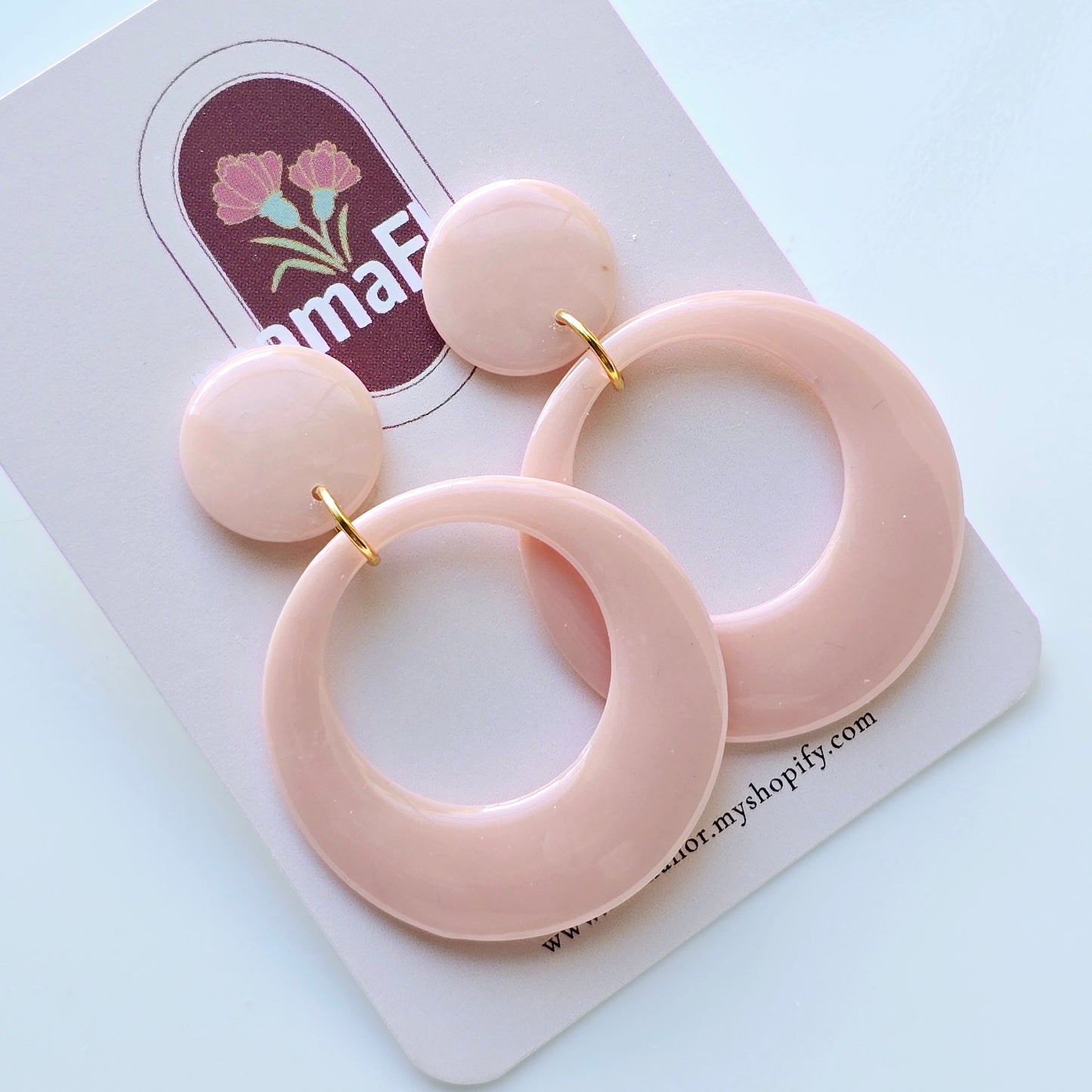 Ophelia Dangle Earrings in soft pink