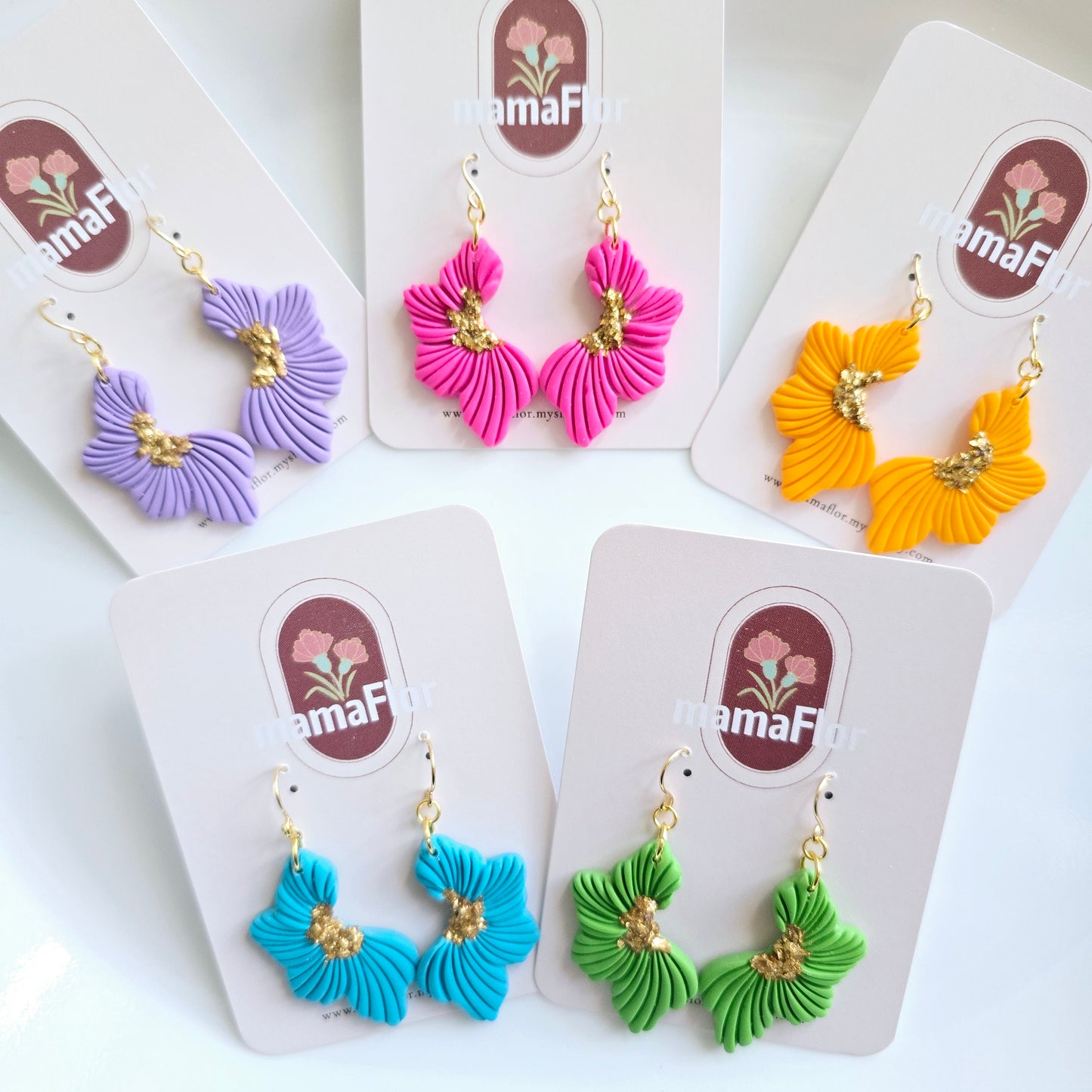 Caroline Dangle Earrings - resort vibes