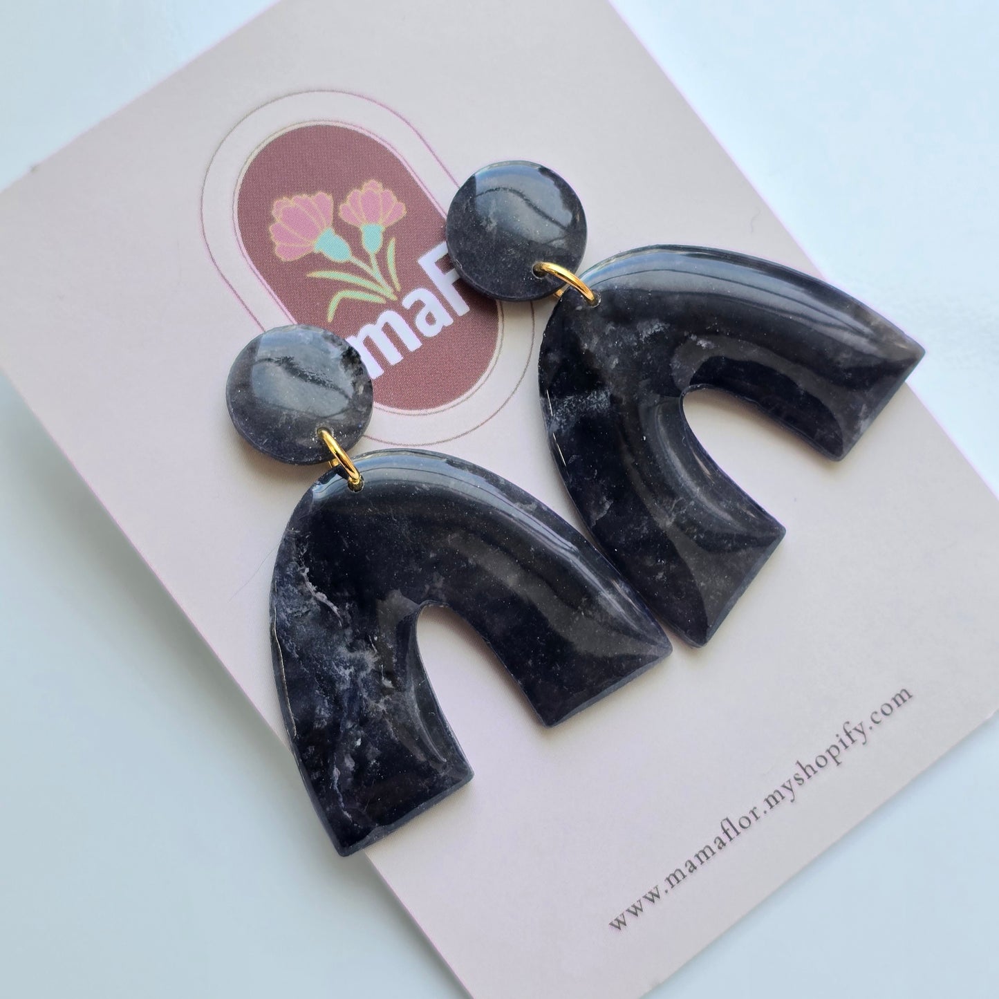 Chubby Arch Dangle Earrings in River Rock marbling