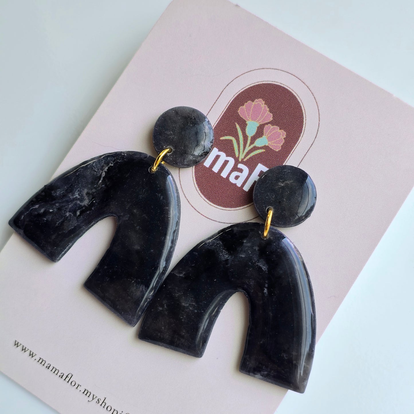 Chubby Arch Dangle Earrings in River Rock marbling